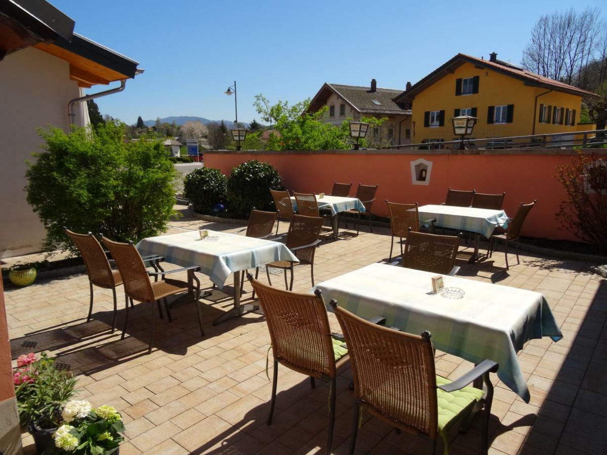 Hotel Gasthof Forelle Зигсдорф Экстерьер фото